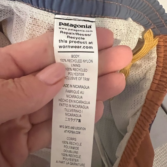 NWT Patagonia Men’s Baggies Shorts - 5 in. Size Large L - Picture 6 of 6